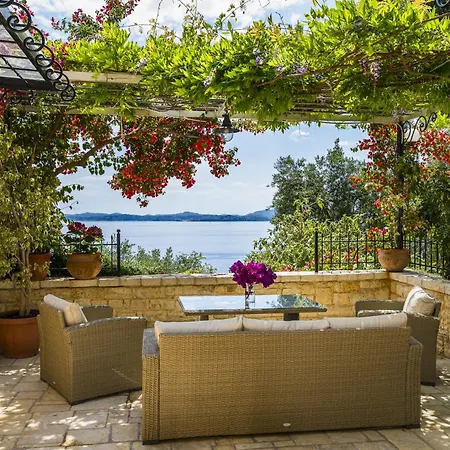 Tatiana Seaview House By Konnect, Nisaki Holiday home